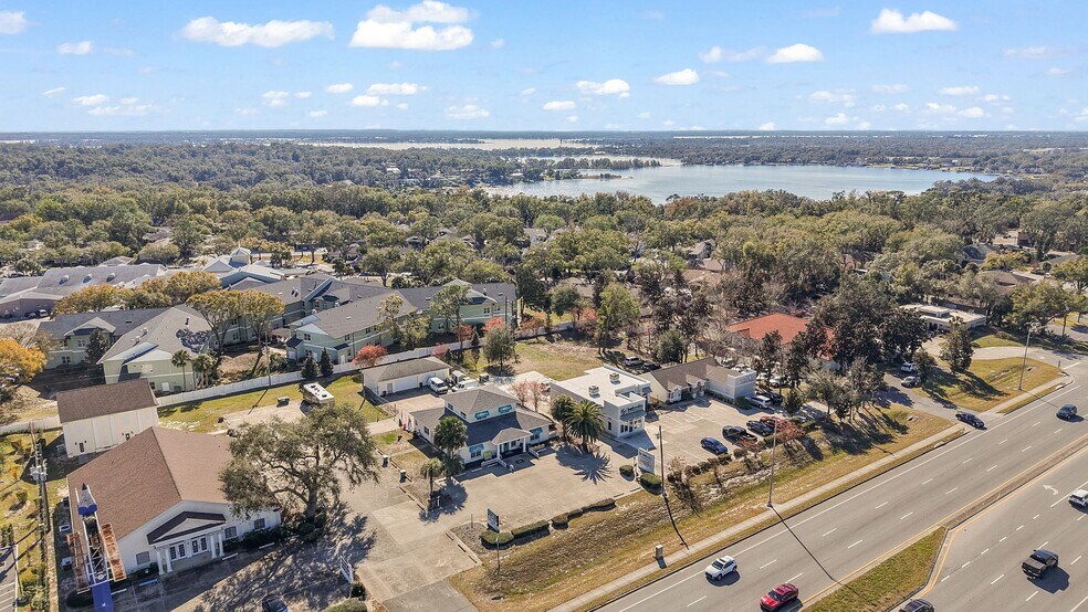 More Photos Of 18610 US Highway 441, Mount Dora Office For Lease
