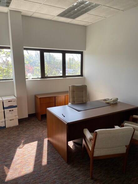 More Photos Of 2400 Big Timber Rd, Elgin Office For Sale
