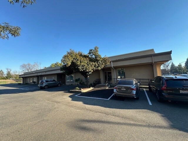 More Photos Of 578 Rio Lindo Ave, Chico Medical For Sale