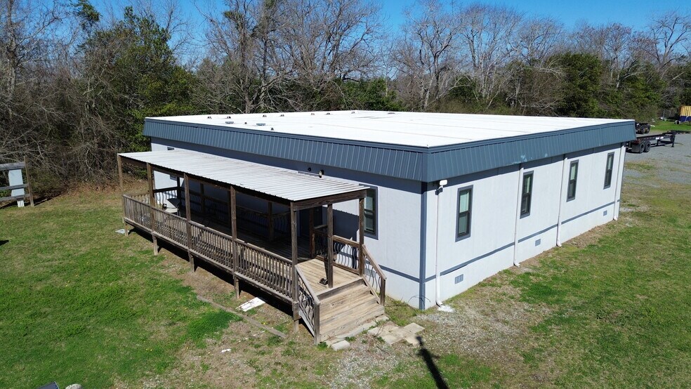 More Photos Of 118 Roy Vaughn Rd, Plains Manufacturing For Sale