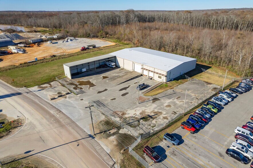 More Photos Of 75 United Dr, Jackson Warehouse For Sale