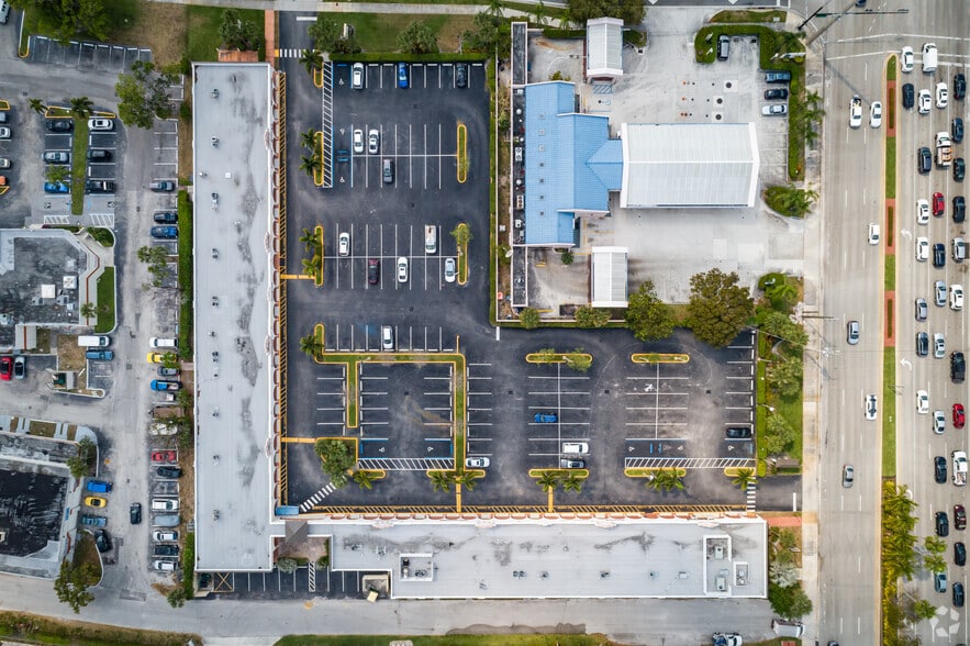 More Photos Of 162 Yamato, Boca Raton Unknown For Lease