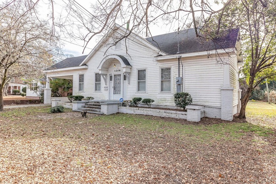 More Photos Of 1206 E Ash St, Goldsboro Loft Creative Space For Lease