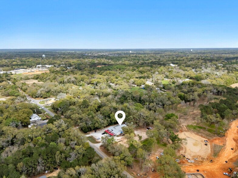 More Photos Of 18874 Section St, Fairhope Restaurant For Sale