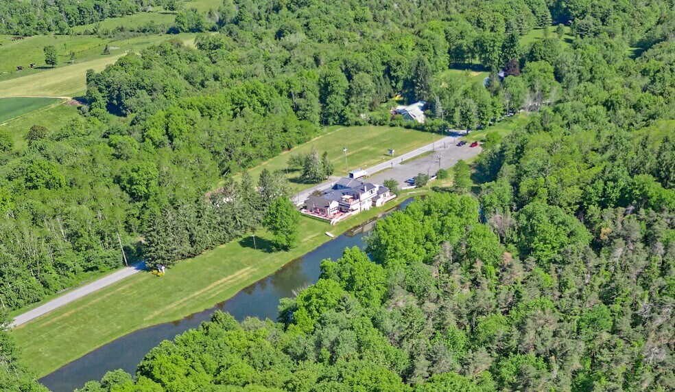 More Photos Of 160 Creamery Rd, Greenville Specialty For Sale