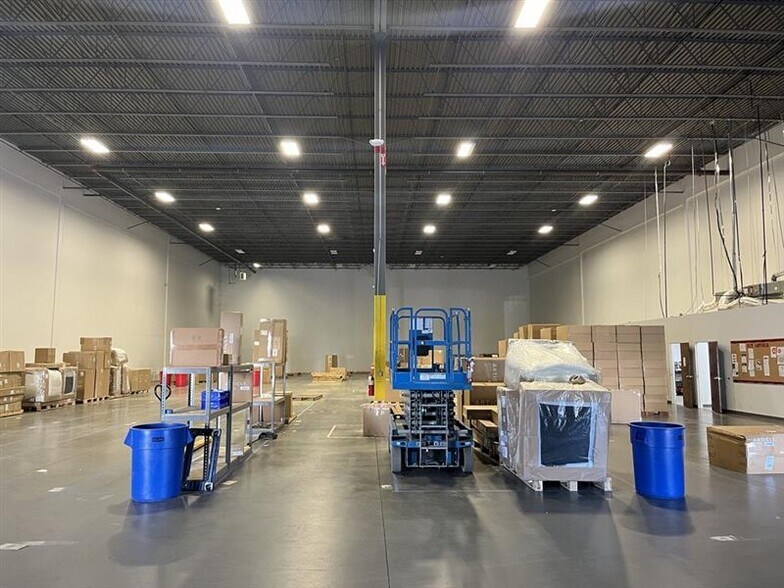 More Photos Of 5901 Long Creek Park Dr, Charlotte Warehouse For Lease