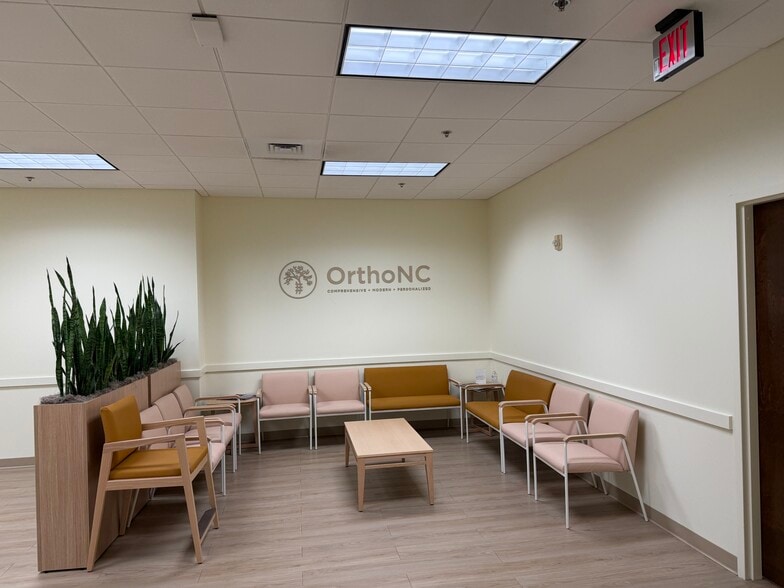 More Photos Of 5838 Six Forks Rd, Raleigh Medical For Lease