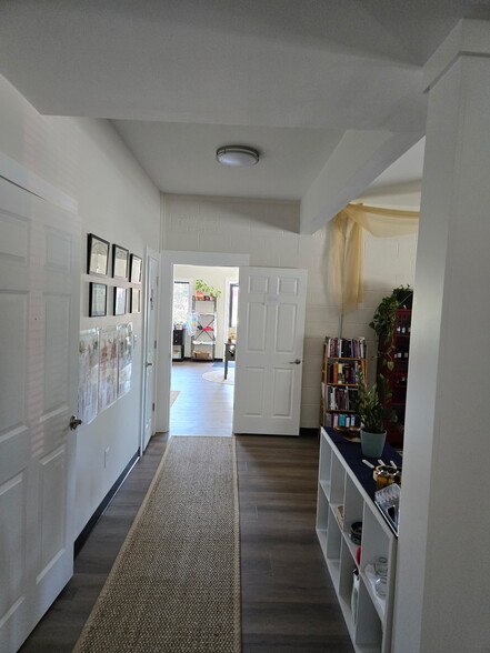 More Photos Of 1 E Woodrow Ave, Belmont Storefront Retail Office For Lease