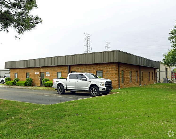 Primary Photo Of 3770 Cherry Rd, Memphis Warehouse For Lease