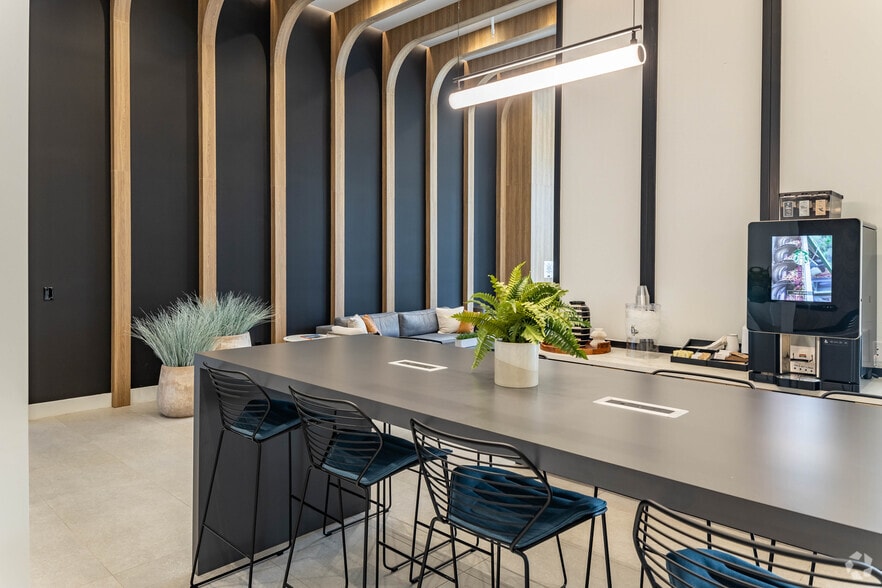 More Photos Of 1711 N University Dr, Plantation Coworking Space