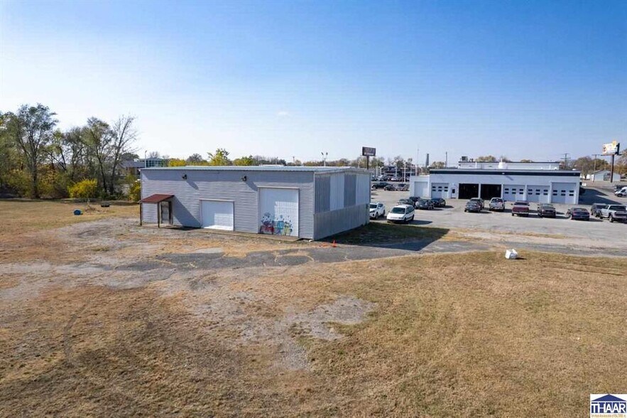 More Photos Of 4120 S US Highway 41, Terre Haute Auto Dealership For Sale