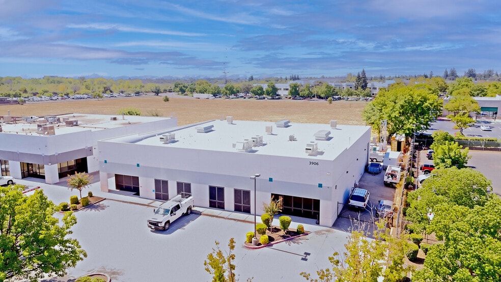 Primary Photo Of 3906 Kristi Ct, Sacramento Warehouse For Lease