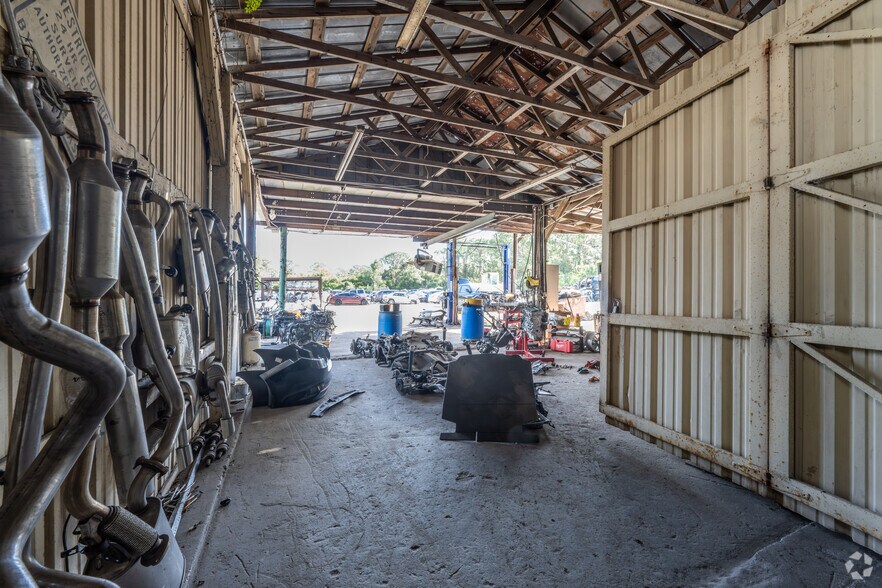 More Photos Of 5291 US Highway 1, Mims Warehouse For Sale