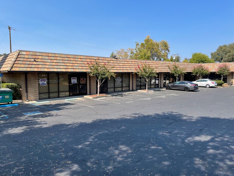 More Photos Of 4441 Auburn Blvd, Sacramento Office For Sale