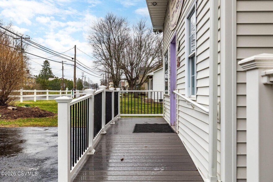 More Photos Of 1002 Bloom Rd, Danville Specialty For Lease