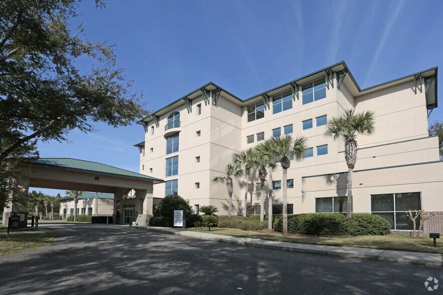 More Photos Of 1111 Glynco Pky, Brunswick Medical For Lease