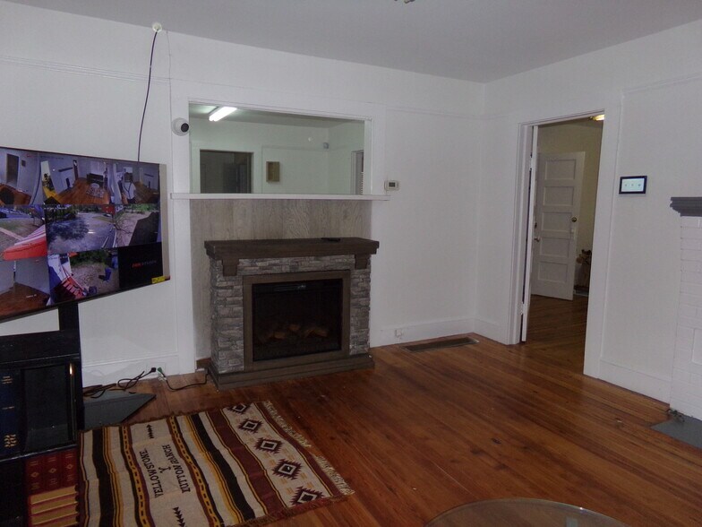 More Photos Of 5355-5341 Austell Rd, Austell Freestanding For Sale