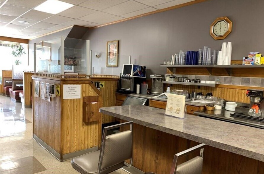 More Photos Of 106 Main St, Phelps General Retail For Sale