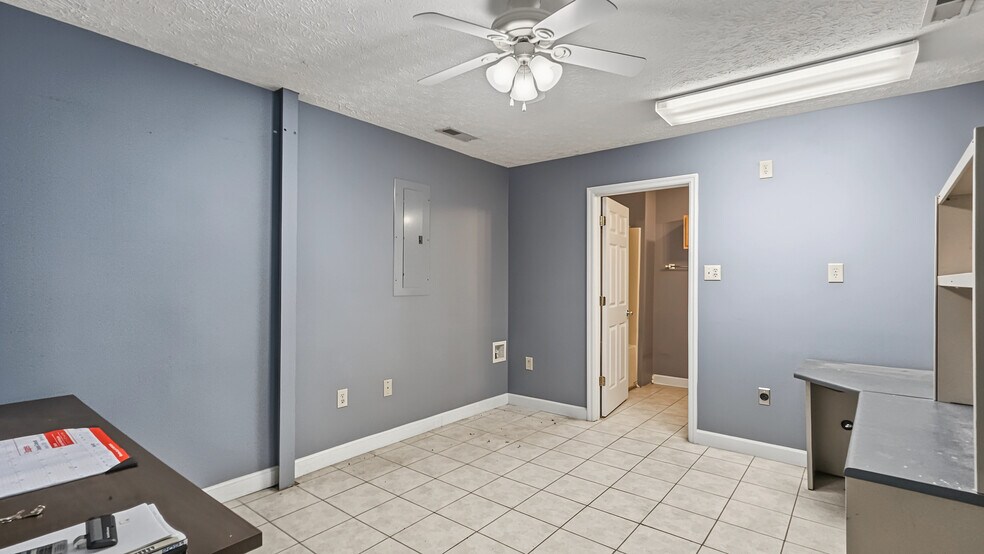More Photos Of 14405 US Highway 72, Athens Warehouse For Sale