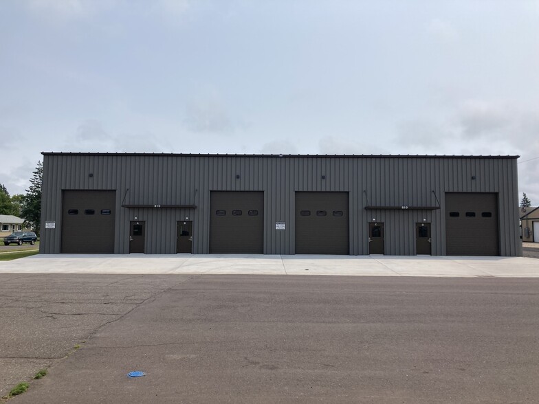 Primary Photo Of 810 22nd Ave E, Superior Warehouse For Lease