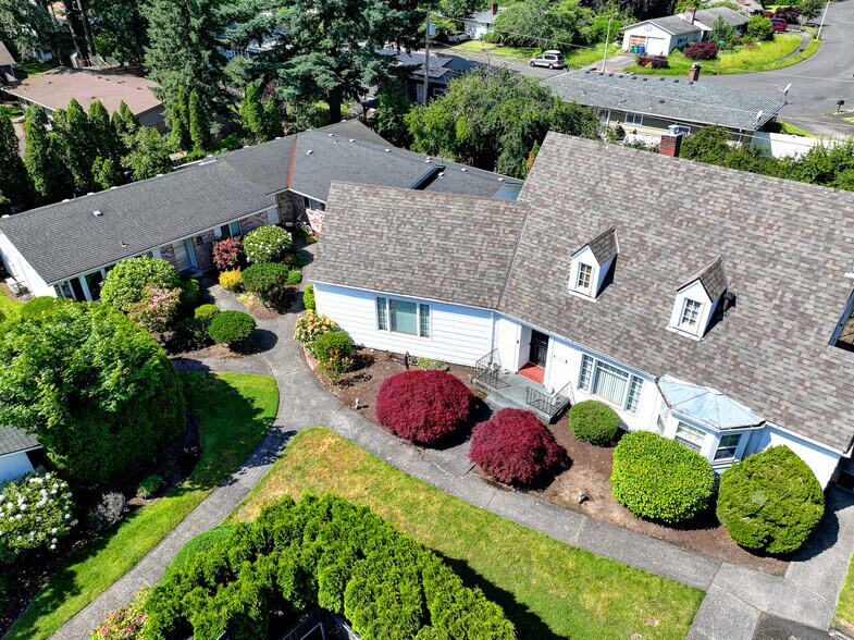 More Photos Of 1397-1407 SE 130th Ave, Portland Apartments For Sale