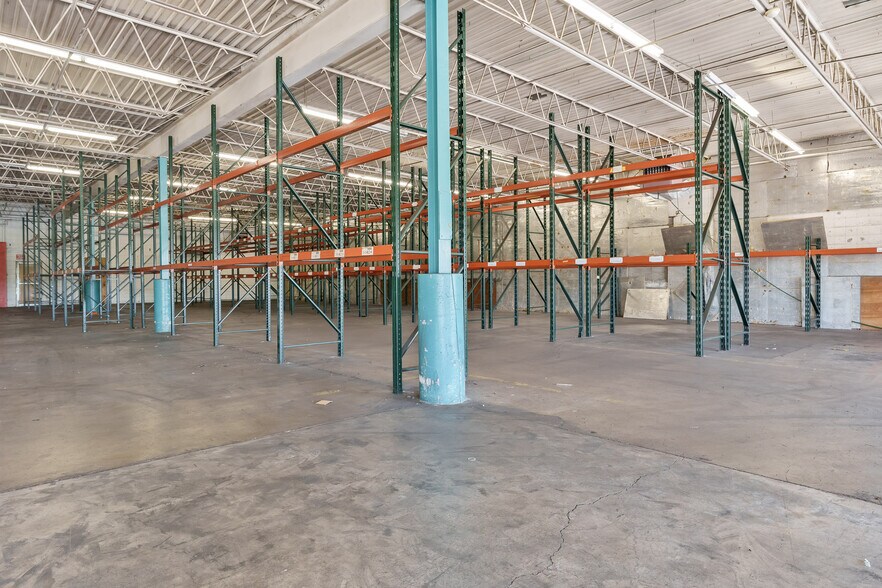 More Photos Of 6320 Material Ave, Loves Park Warehouse For Sale