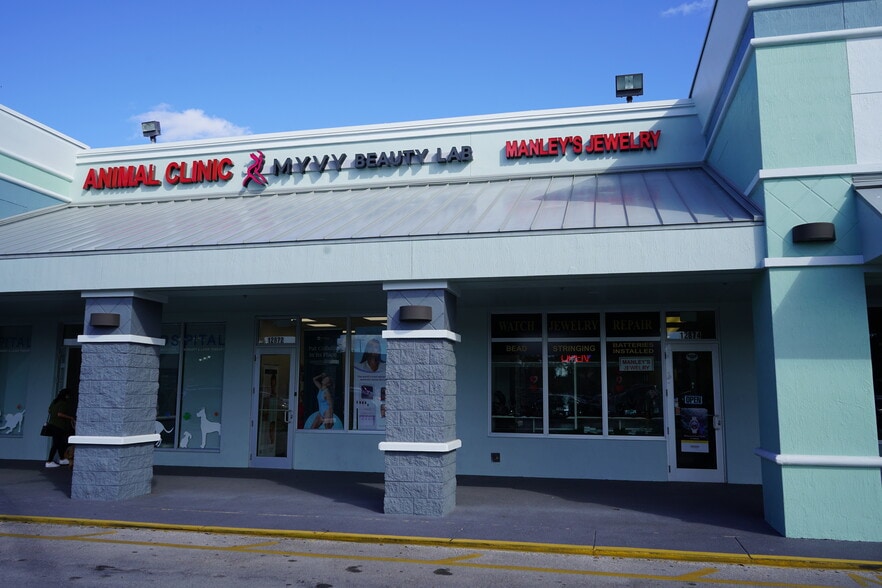 More Photos Of 12760-12890 Biscayne Blvd, North Miami Unknown For Lease