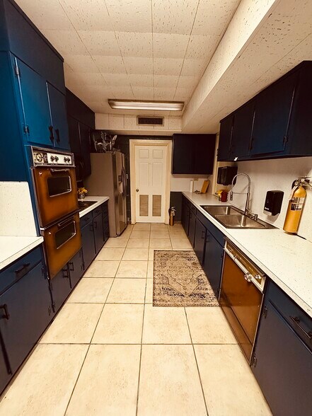 More Photos Of 2340 Rossville Blvd, Chattanooga Religious Facility For Lease