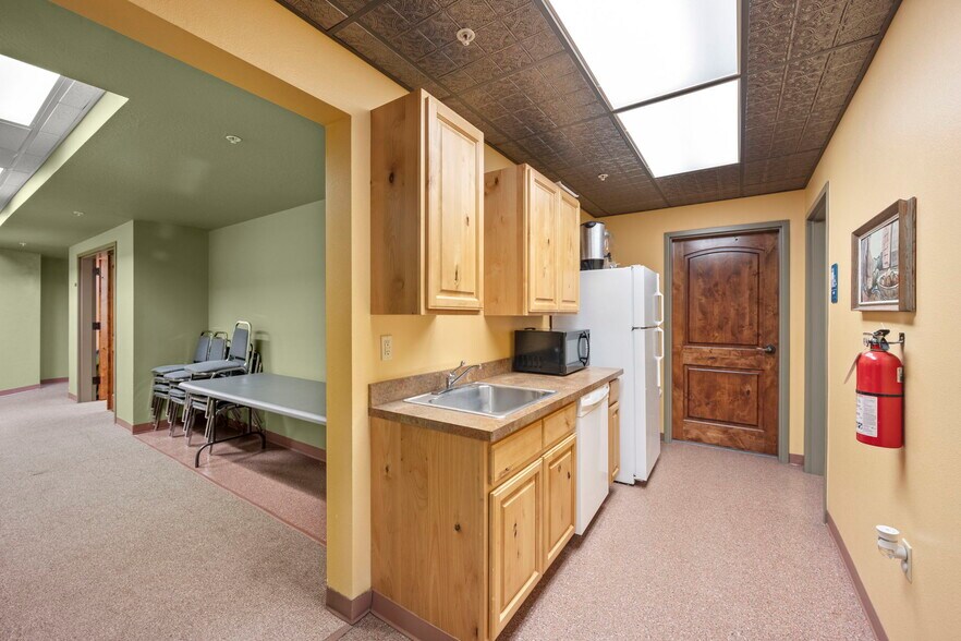 More Photos Of 8052 W Main St, Rathdrum Office Residential For Sale