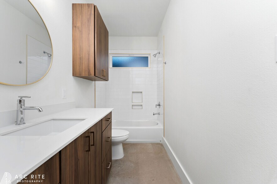 More Photos Of 4535 22nd Pl, Lubbock Multifamily For Sale