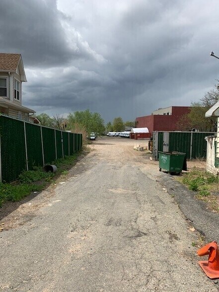 More Photos Of 4439 Arthur Kill Rd, Staten Island Warehouse For Sale