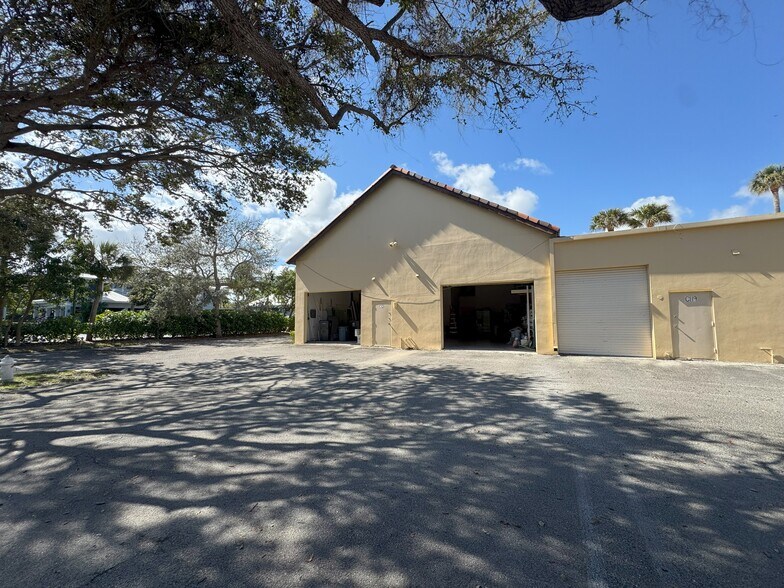 More Photos Of 725 N Hwy A1A, Jupiter Medical For Sale