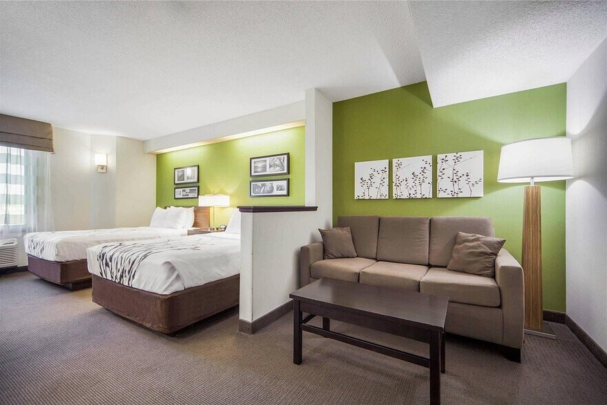 More Photos Of 303 23rd St, Columbus Hotel For Sale