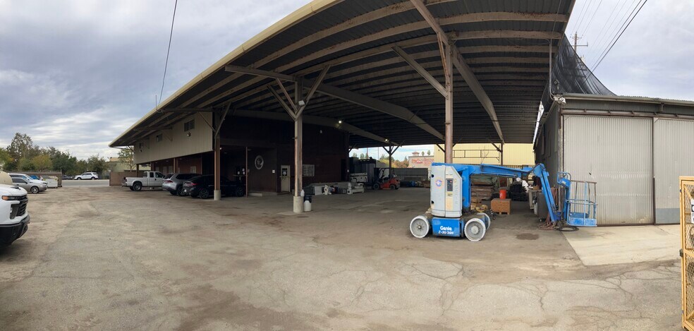 More Photos Of 3500 Chester Ave, Bakersfield Industrial For Sale