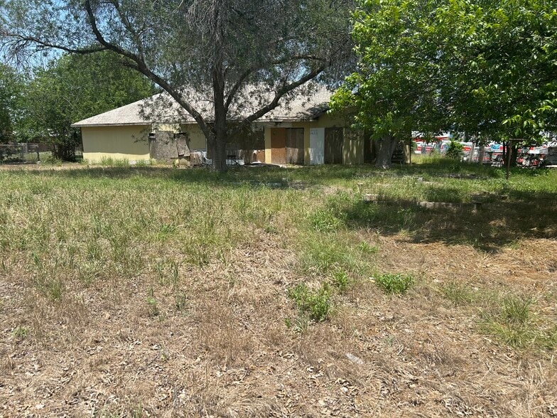 Primary Photo Of 1350 Huisache Ave, New Braunfels Office Residential For Sale