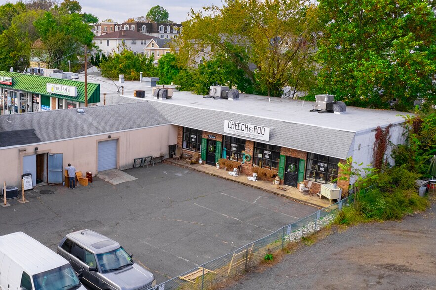 More Photos Of 246 North Ave, Garwood Storefront For Lease