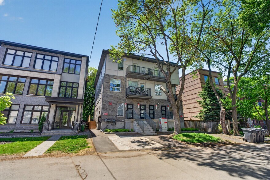 More Photos Of 14 Stevens Av, Ottawa Apartments For Sale