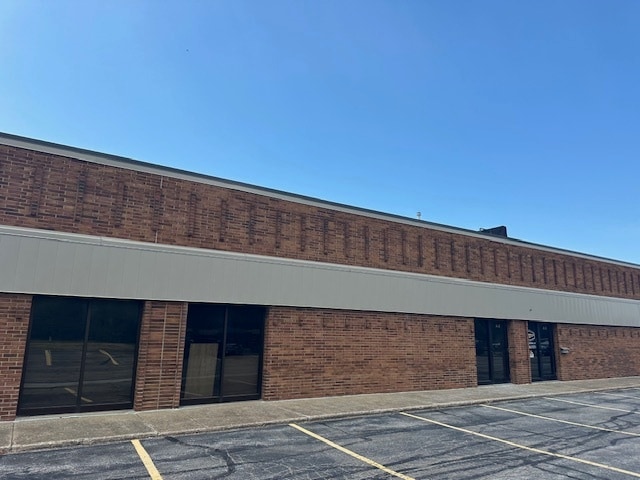 Primary Photo Of 7150 Hart St, Mentor Flex For Lease