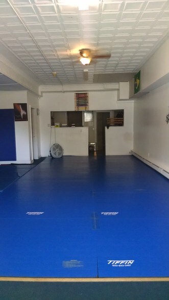 More Photos Of 82 Water St, Torrington Apartments For Lease