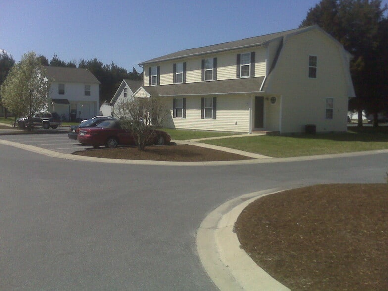 More Photos Of , Salisbury Unknown For Sale