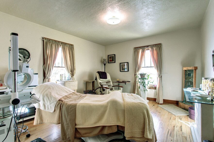 More Photos Of 710 South St, Castle Rock Storefront Retail Office For Lease