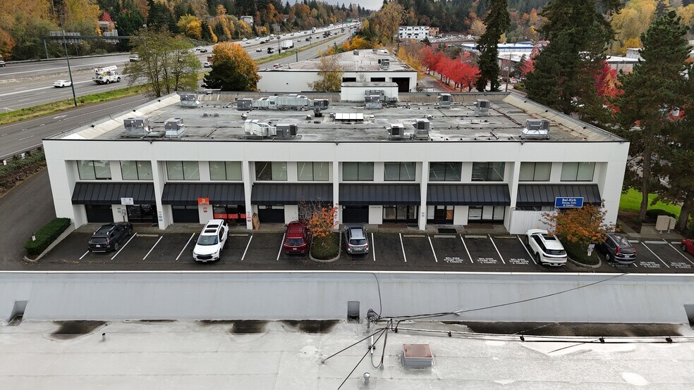 More Photos Of 11232 120th Ave NE, Kirkland Showroom For Lease