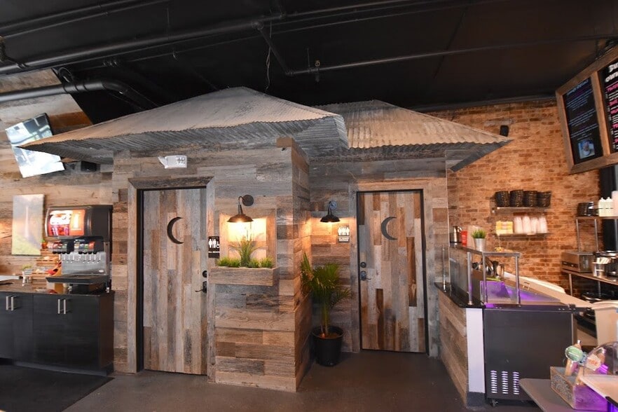 More Photos Of 110 Washington St, Hoboken Apartments For Lease