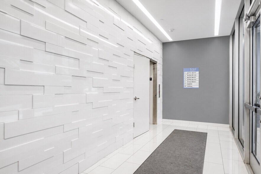 More Photos Of 1017 N La Cienega Blvd, West Hollywood Loft Creative Space For Lease