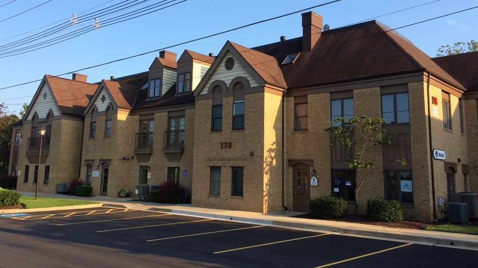 More Photos Of 186 Thomas Johnson Dr, Frederick Unknown For Lease