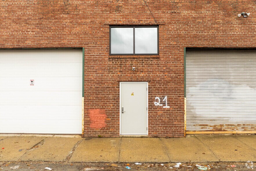 More Photos Of 21 Ellsworth St, Worcester Warehouse For Sale