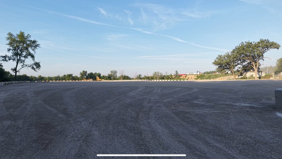 More Photos Of 2700 Mound Rd, Rockdale Land For Lease