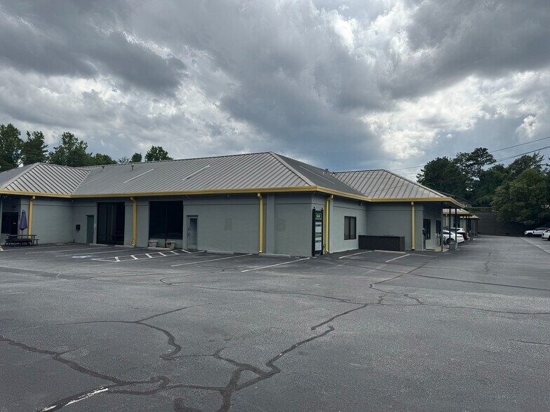 More Photos Of 644 Antone St NW, Atlanta Loft Creative Space For Lease