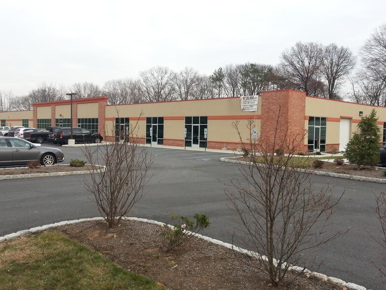 More Photos Of 1115 Globe Ave, Mountainside Light Manufacturing For Lease