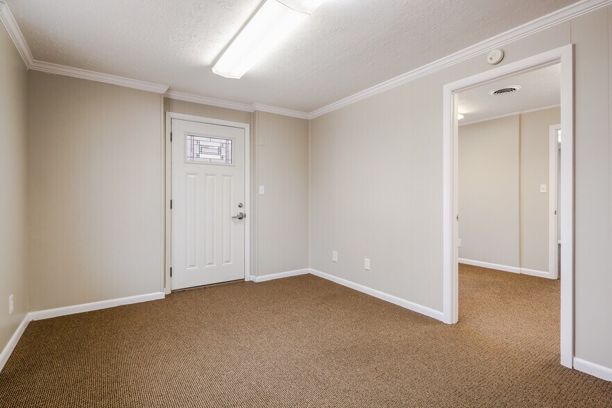 More Photos Of Hwy 50 or Tipton Street, Seymour Office For Sale